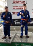 Jovens palhocenses ganham medalhas em competição de jiu-jitsu na Capital